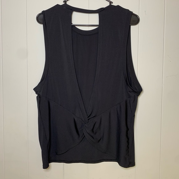black Fabletics open back tank - Picture 2 of 2